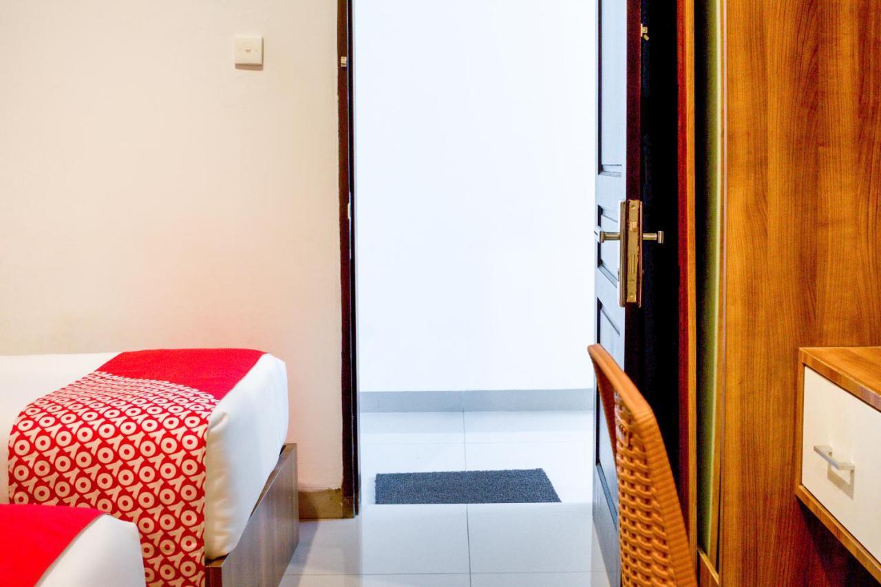 Hotel Super Oyo 1183 Papakoel à Medan Extérieur photo